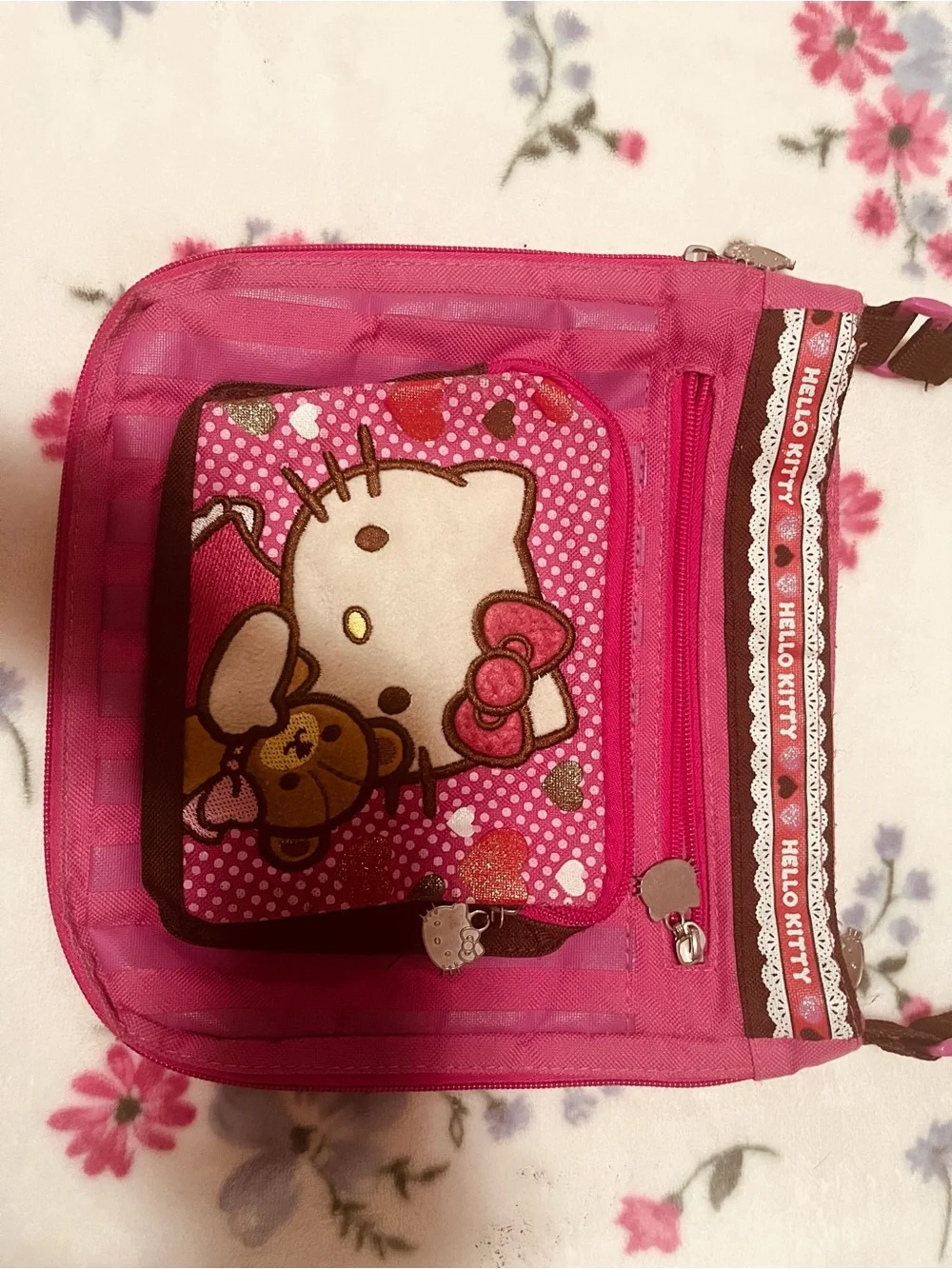 2013 RARE Hello Kitty Pink Crossbody Bag
